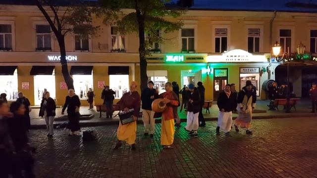2016-10-22 Харинама смотреть онлайн