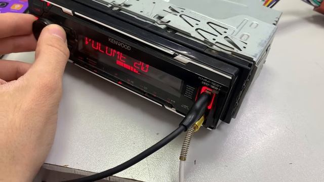 Магнитола Kenwood KMM-123Y(x2) смотреть онлайн