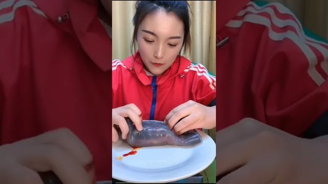 Pretty Lips Смешные звуки еды ASMR Слушайте внимательно! Ice ASMR Basil Seed Ice Mock #shorts #320 смотреть онлайн
