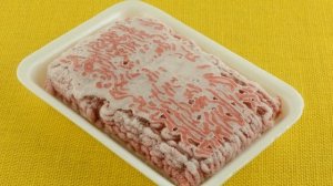 Как спасти пригоревшее в морозилке мясо?