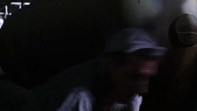 M83 & Kygo - Wait (feat. The Shawshank Redemption) смотреть онлайн