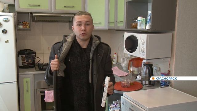 Несколько домов на правом берегу Красноярска перед морозами остались без крыши смотреть онлайн