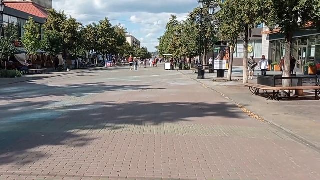 Пешеходная улица Кировка в Челябинске не уступает Арбату смотреть онлайн