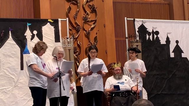 United Hebrew Purim Shpiel-Celia as Queen Vashti смотреть онлайн