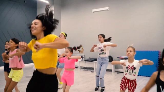 ДЕТСКИЙ ЛЕТНИЙ ЛАГЕРЬ в DREAM WAY | творчество + развлечения смотреть онлайн