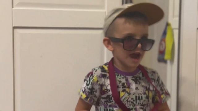 Мот и звуки животных смотреть онлайн