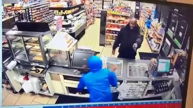 Грабители неудачники с игрушечным пистолетом смотреть онлайн