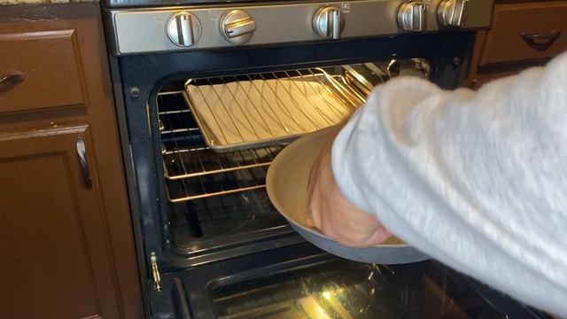 Mike makes Chicken Piccata with Chicken Thighs and Capers смотреть онлайн