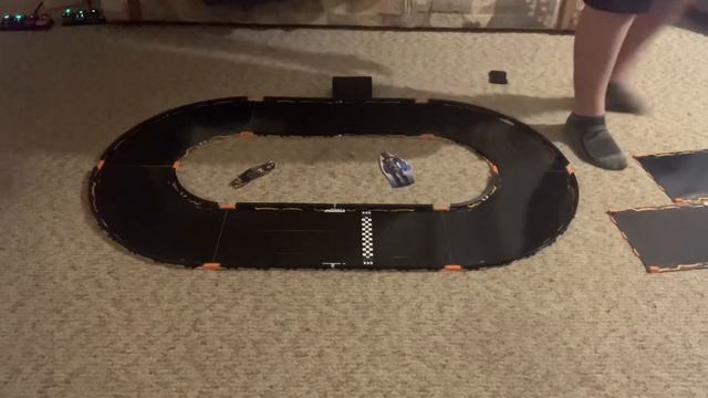 Anki Overdrive tournament part 4: Charge, Winger, Dark, Maximus, Gearswitch, Breach смотреть онлайн