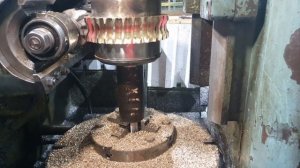 Изготовление червячной шестерни из бронзы.Процесс нарезки зуба.