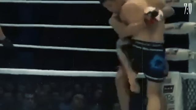 Shavkat Rakhmonov - Historia niepokonanego wojownika z Kazachstanu! zawsze kończy przed czasem! 18- смотреть онлайн