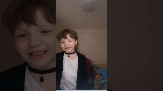 это 1 часть моей уборки в моей комнате