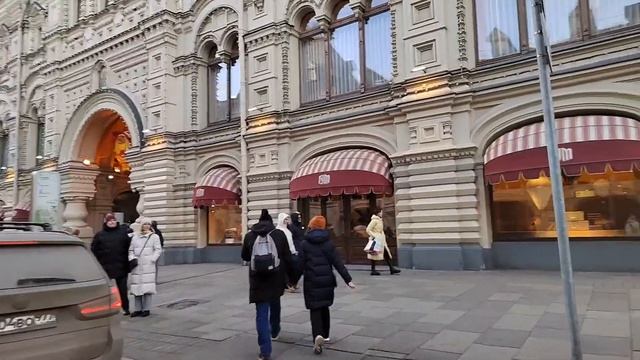 Москва Центр. Чистые пруды, Маросейка, ГУМ, Никольская, Мясницкая.. #москва #гум #москвичи