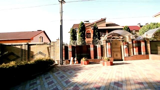 Брюс (feat. R.Sen) - Пустая комната смотреть онлайн