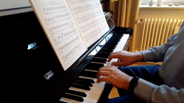 J.S. Bach, Little Prelude C Major BWV 924 from 