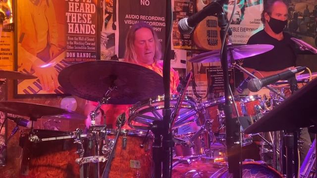 Danny Carey drum solo смотреть онлайн