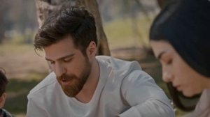 Çiçek & Iskender - Обними | Яркое пламя