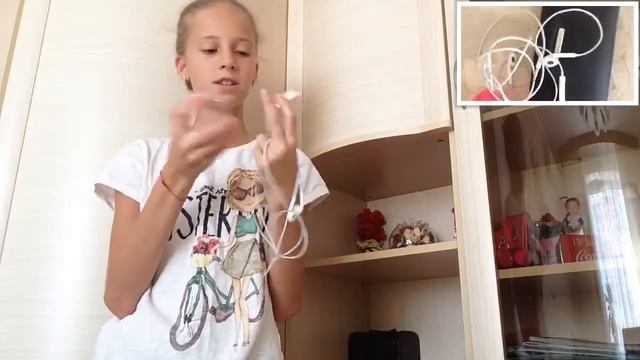 Что в моём рюкзаке??? //Что с моим телефоном . смотреть онлайн