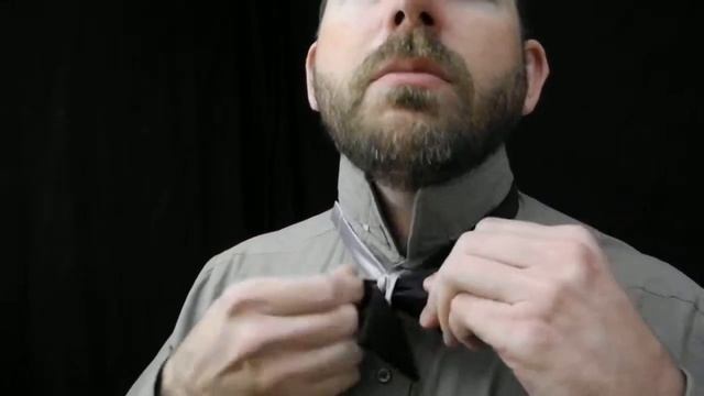 How to Tie a Contrast Bow Tie смотреть онлайн