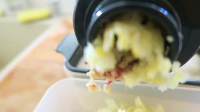 COPYCAT PRESSED JUICERY LEMON GINGER APPLE CAYENNE JUICE RECIPE #OMEGAJUICER смотреть онлайн