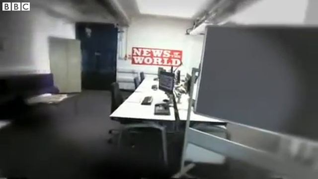 Jude Law Gives Evidence In Phone Hacking Trial Court