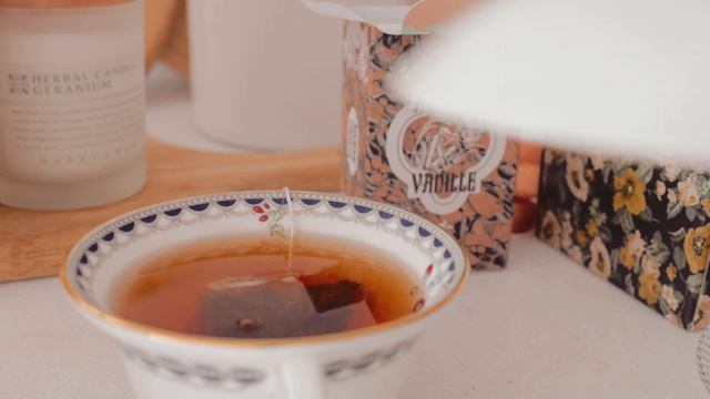 紅茶と旅日記で、神戸旅行の思い出を振り返る／手帳と紅茶とお花のある暮らし＃02 смотреть онлайн