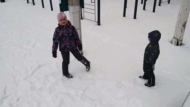 Зимняя прогулка❄❄❄❄☃️⛄ (часть 1) смотреть онлайн