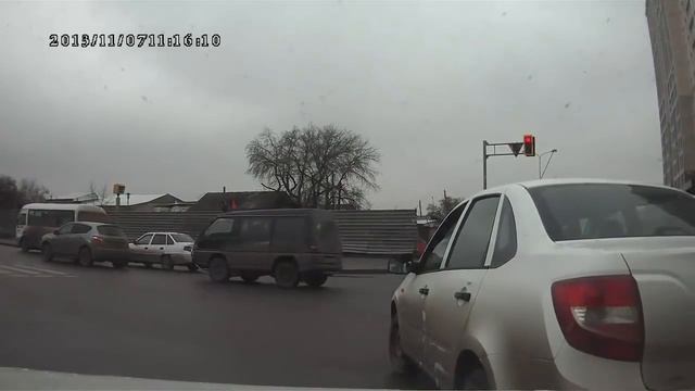 Автохам. Дураки на дорогах. Подрезал. смотреть онлайн