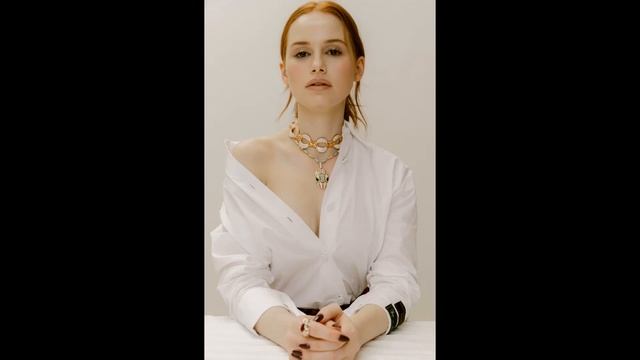 Madelaine Petsch смотреть онлайн