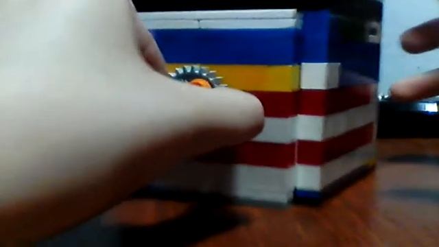 Копилка из лего V2 смотреть онлайн