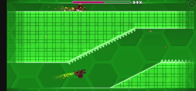 Geometry Dash DORABAEBASIC5 BY DORABAE смотреть онлайн