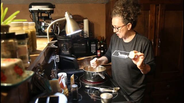 Homemade Elderberry Syrup