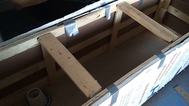 DIY Chick Brooder Upcycled Pallet Crate Project #DIYPalletBrooder #Crateupcycle смотреть онлайн