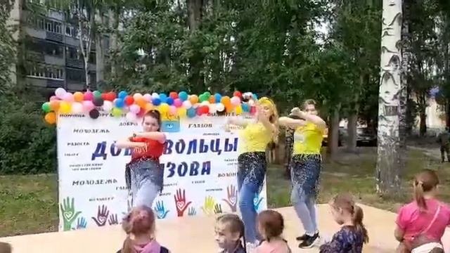 День Двора l Глазов l Танцы l Беллиданс для детей l Стрит - шааби смотреть онлайн