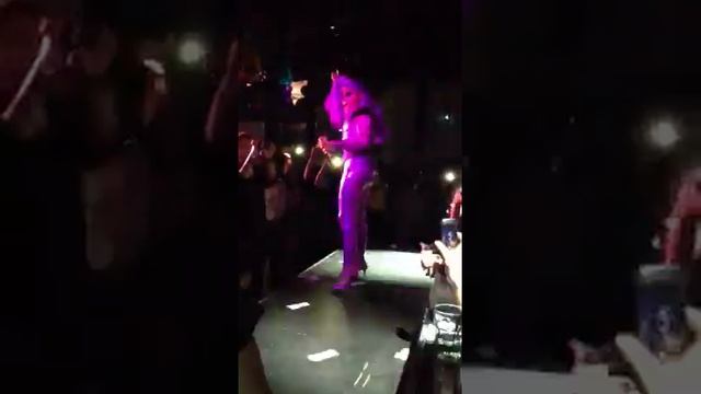 Nina flowers at south beach смотреть онлайн