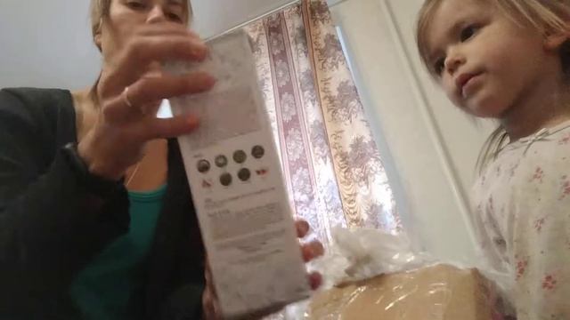 Посылка от АТОМИ из Кореи смотреть онлайн