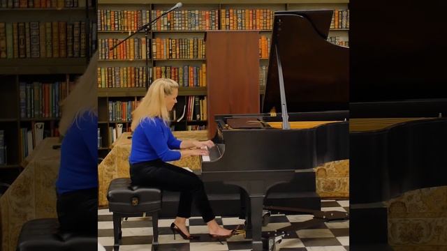 Scarlatti Tease For Upcoming Sizzle смотреть онлайн
