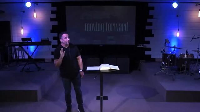 Moving Forward: Life Transitions смотреть онлайн