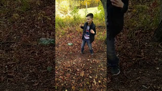 парень танцует 2 смотреть онлайн