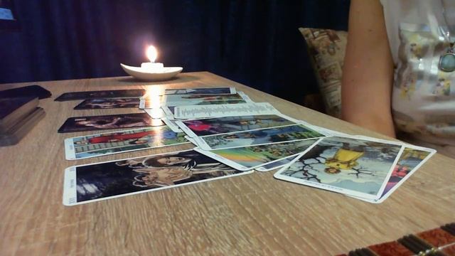 Какая тайна скоро откроется? Таро расклад на 3 позиции. смотреть онлайн