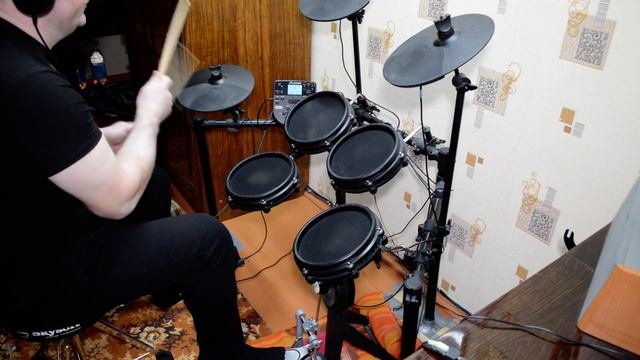 Patrick Abrial - Misirlou (Саундтрек Taxi) (Drums кавер) смотреть онлайн
