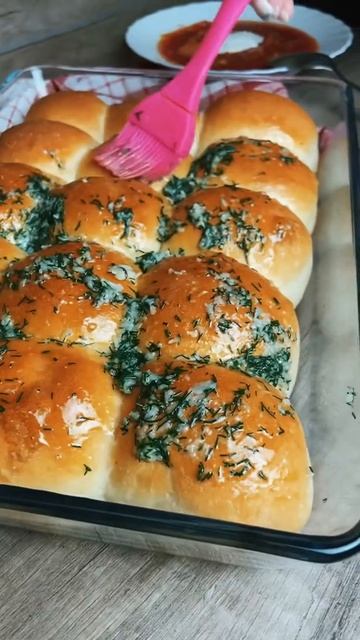 Пампушки с чесноком к борщу