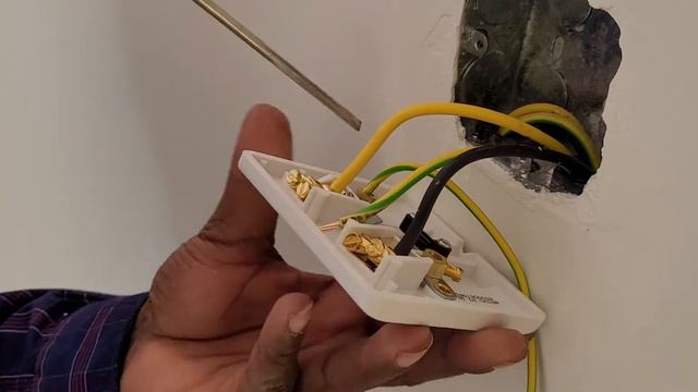 A/c outlight & body earth connection смотреть онлайн