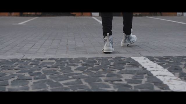 Rj kanierra - Vula Vwala (extrait) смотреть онлайн