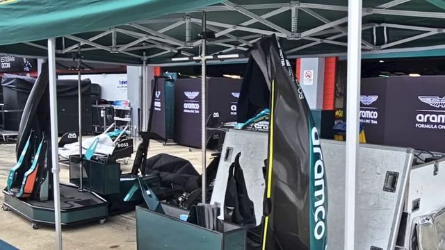 F1 2024 - GP DE IMOLA - FERRARI CHEGA COM CARRO MONTADO, NOVIDADE ASTON MARTIN / PRIMEIRAS IMAGENS смотреть онлайн