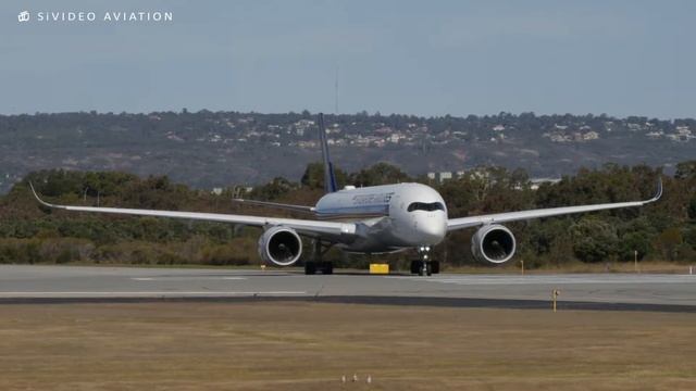Singapore (9V-SHB), Virgin (VH-YFR) And QantasLink (VH-VQU) At Perth Airport.