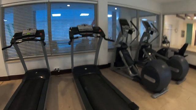 Тренажёрный зал отеля Barut B suites смотреть онлайн