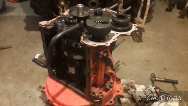VTZ t-25 Tractor repair смотреть онлайн
