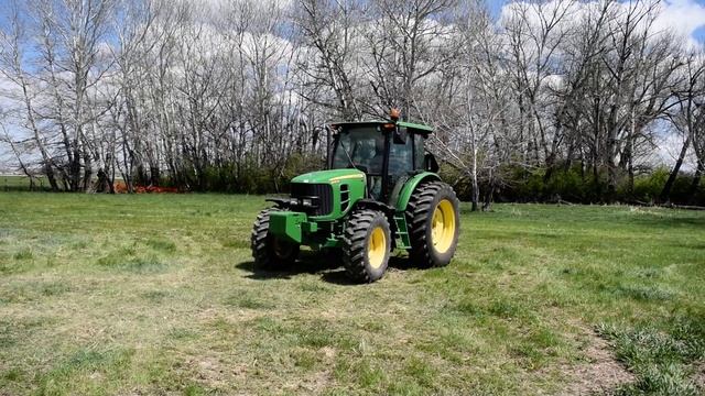 2012 John Deere 6130D Tractor смотреть онлайн