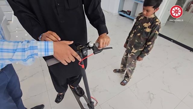 Junior Suneel Munj kay sath mulaqaat! смотреть онлайн